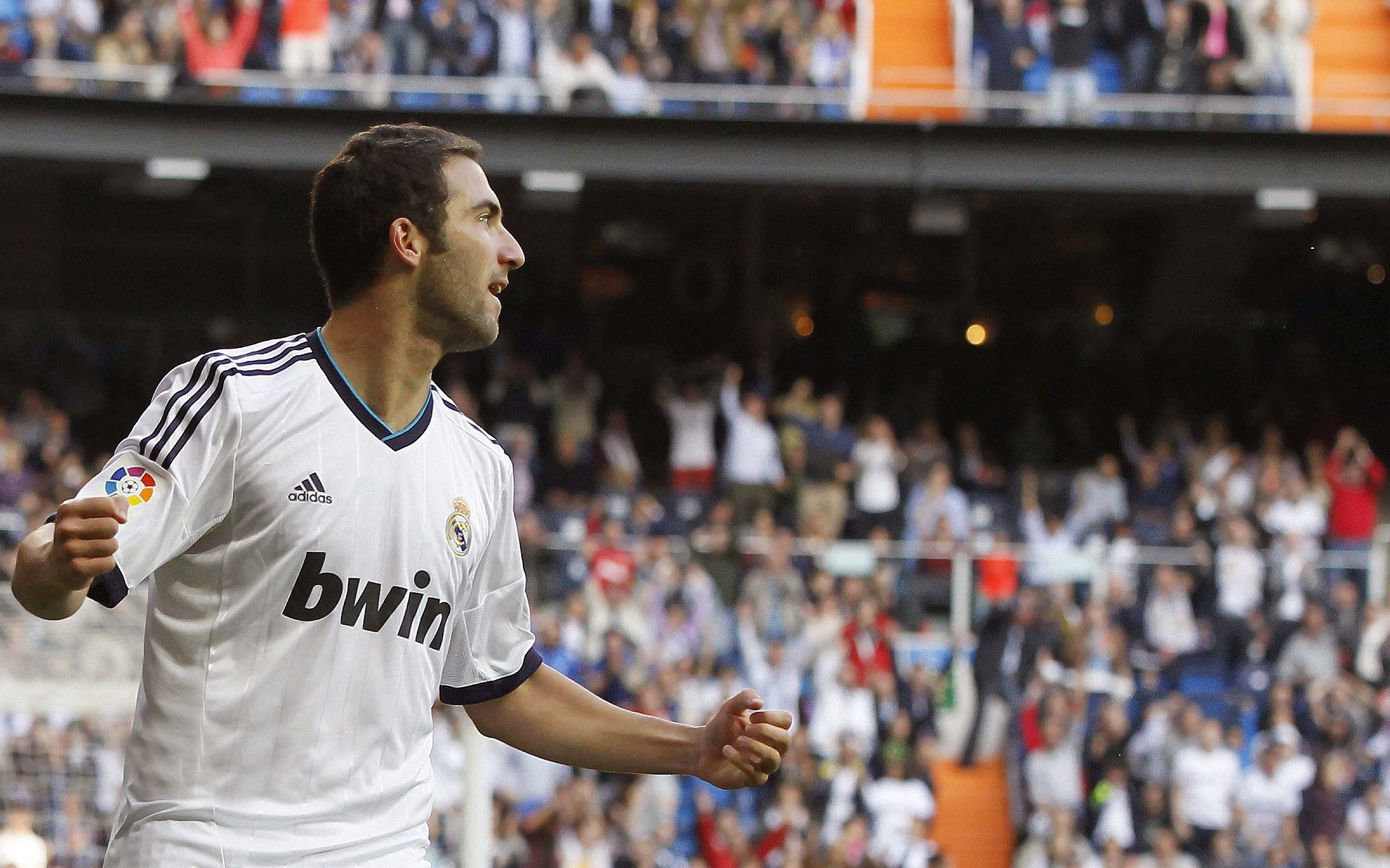 队员表现出色，成为球队的关键人物，球队有哪些角色