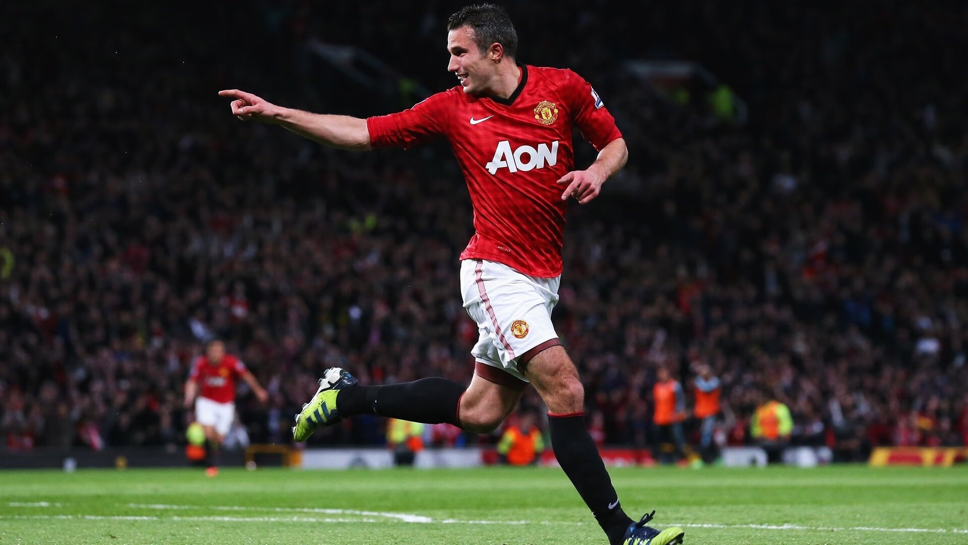 阿斯顿维拉主场2-1战胜曼联,状态回暖,阿斯顿维拉对曼联视频直播